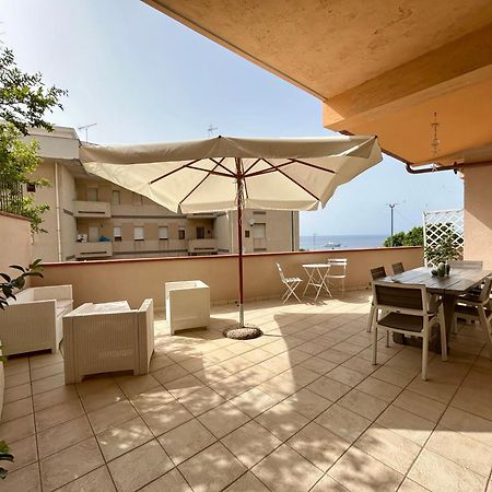 Arcobaleno Tropea Centro Bed & Breakfast Bagian luar foto