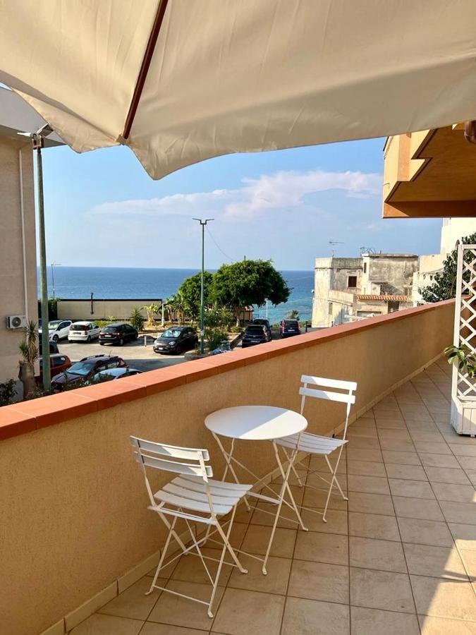 Arcobaleno Tropea Centro Bed & Breakfast Bagian luar foto