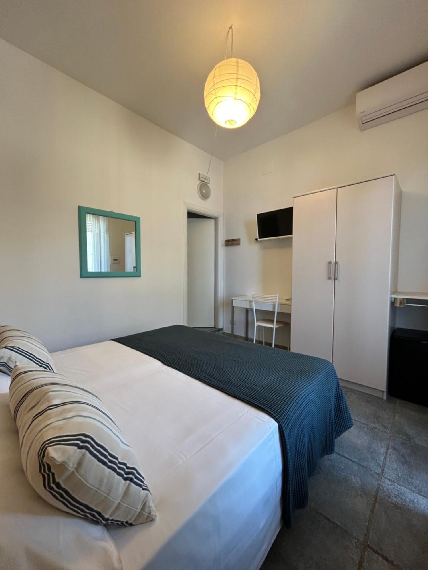 Arcobaleno Tropea Centro Bed & Breakfast Bagian luar foto