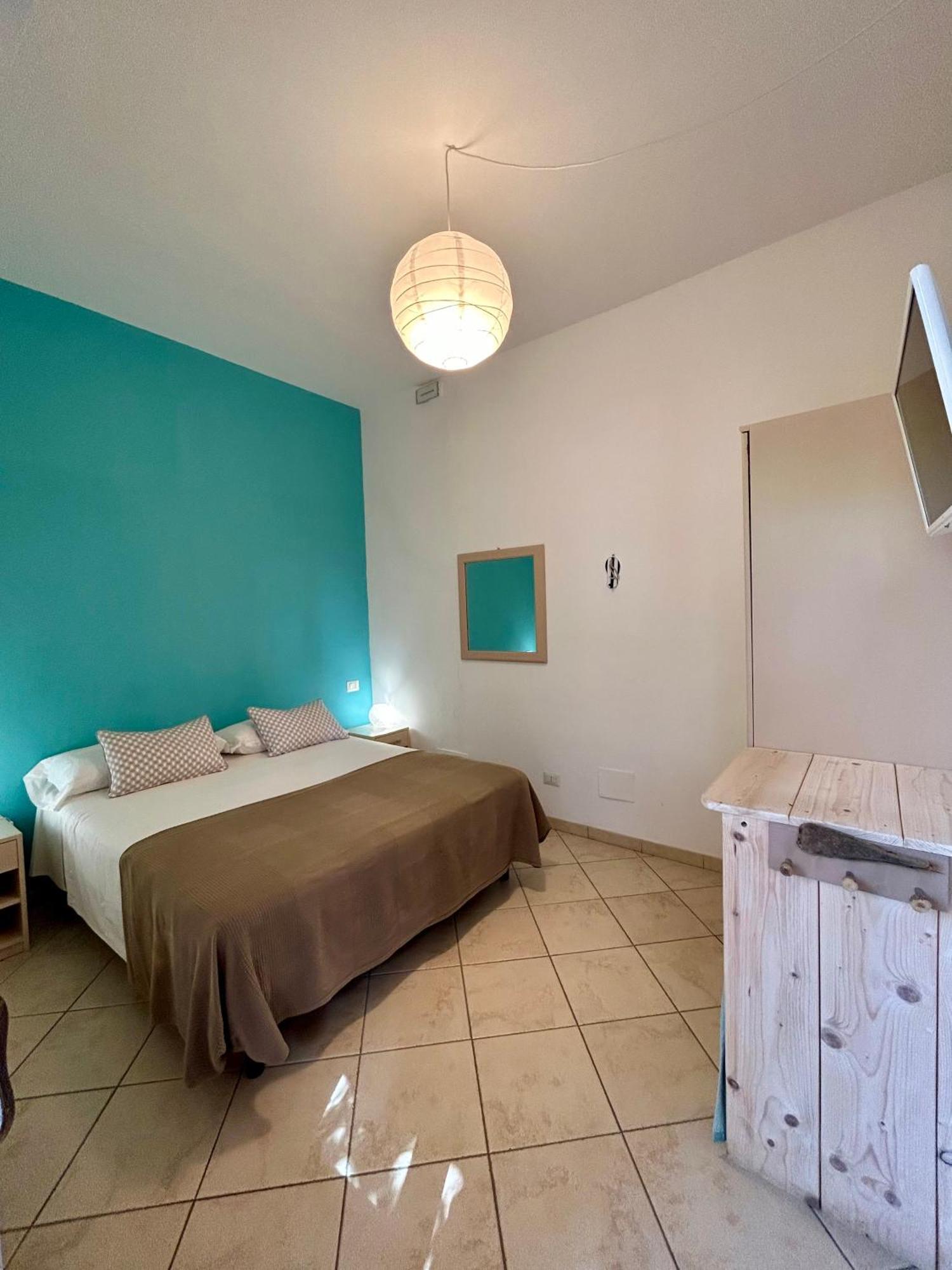 Arcobaleno Tropea Centro Bed & Breakfast Bagian luar foto