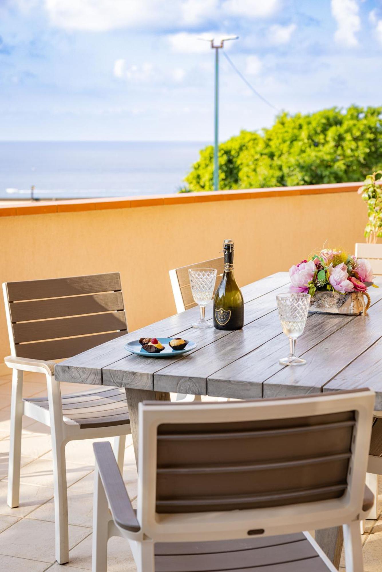Arcobaleno Tropea Centro Bed & Breakfast Bagian luar foto