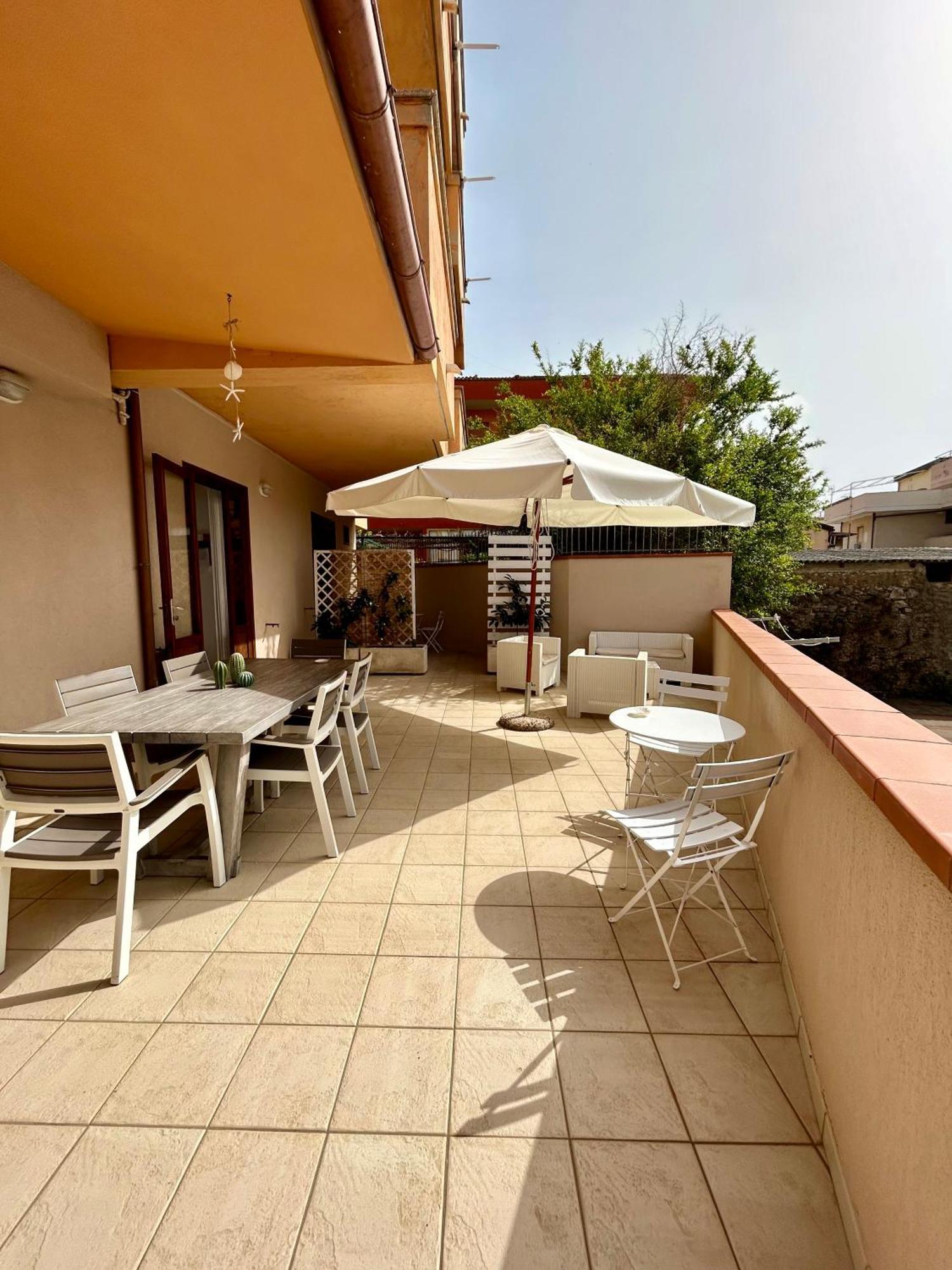 Arcobaleno Tropea Centro Bed & Breakfast Bagian luar foto
