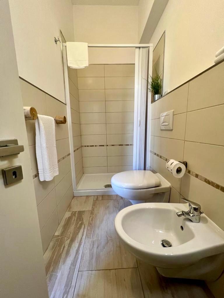 Arcobaleno Tropea Centro Bed & Breakfast Bagian luar foto