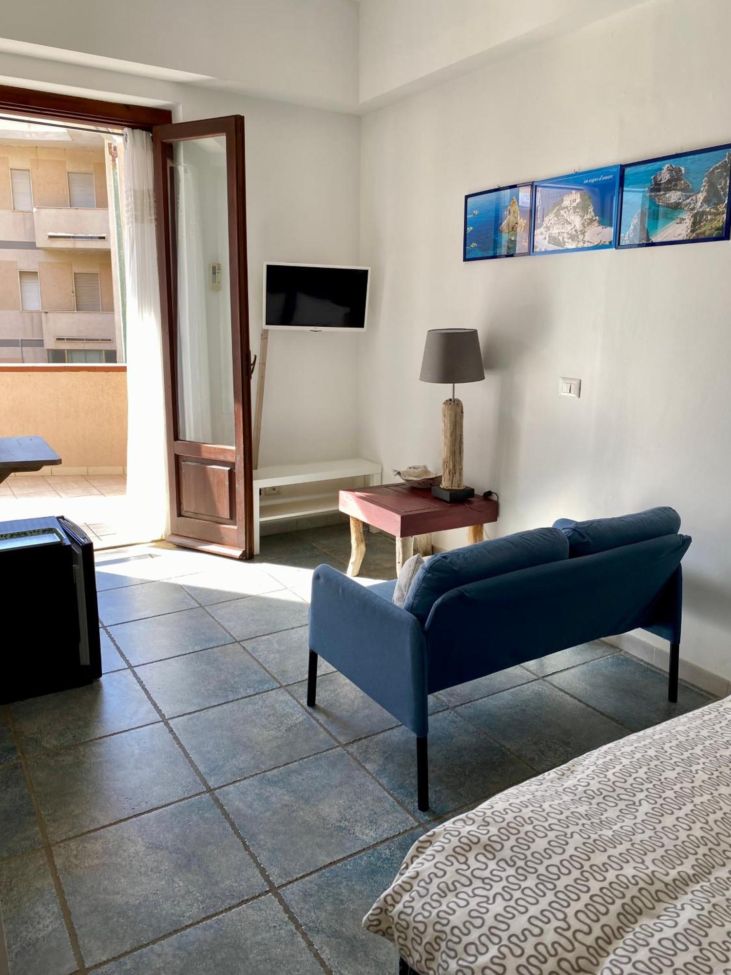 Arcobaleno Tropea Centro Bed & Breakfast Bagian luar foto